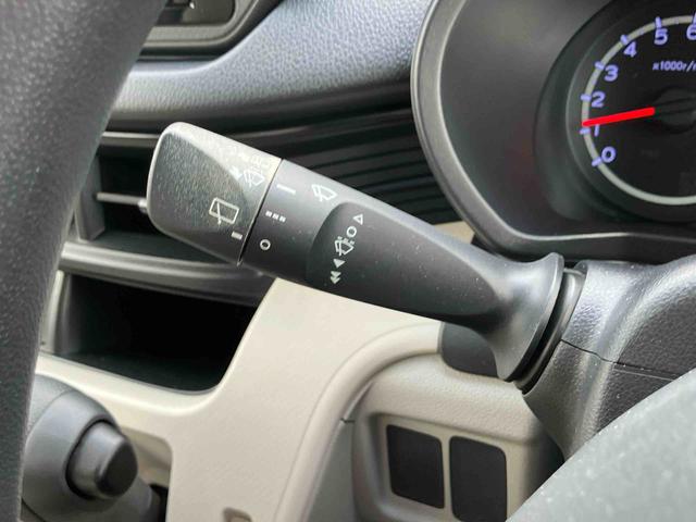 ムーヴL SAIICD/USBチューナー 電動格納ドアミラー 運転席シートリフター キーレスエントリー セキュリティアラーム プライバシーガラス 横滑り防止装置 衝突被害軽減ブレーキ アイドリングストップ(千葉県)の中古車