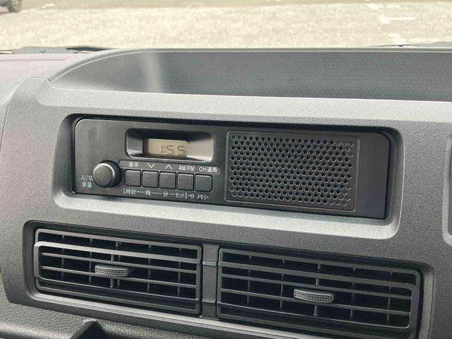 ハイゼットカーゴデラックス衝突被害軽減ブレーキ コーナーセンサー オートライト プライバシーガラス フロントパワーウィンドウ オーバーヘッドシェルフ スピーカー一体型AM・FMラジオ キーレスエントリー アイドリングストップ(千葉県)の中古車