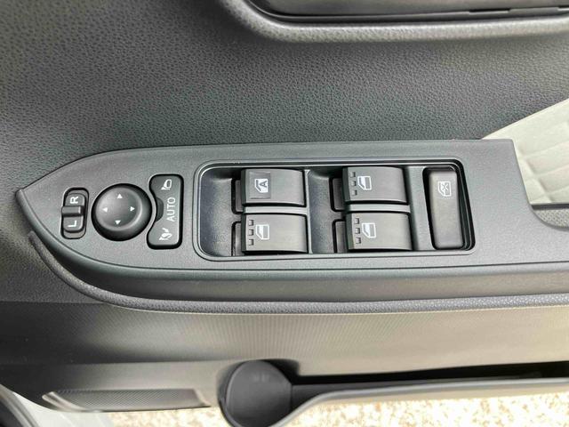タントＸ純正メモリーナビ　ＣＤ　ＤＶＤ　ナビ連動ドライブレコーダー前後録画　ＥＴＣ車載器　助手席側電動スライドドア　衝突回避支援ブレーキ　誤発進抑制装置　アイドリングストップ　プッシュボタンスタート（千葉県）の中古車