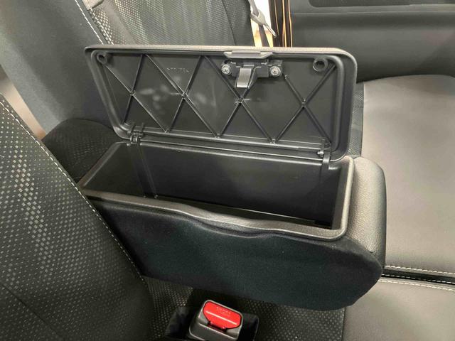 タントカスタムX トップエディションリミテッドSAIII衝突被害軽減ブレーキ 横滑り防止装置 パノラマカメラ連動フルセグナビ USB接続 ブルートゥース対応 ETC 運転席シートヒーター シートベルトアンカーアジャスター ミラクルオープンドア(千葉県)の中古車