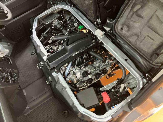 ハイゼットカーゴデラックススマアシ ダイハツ予防安全機能 オーバーヘッドシェルフ キーレスエントリー オートライト オートハイビーム マニュアルレベリング機能付ハロゲンヘッドライト スピーカー一体型ラジオチューナー(千葉県)の中古車