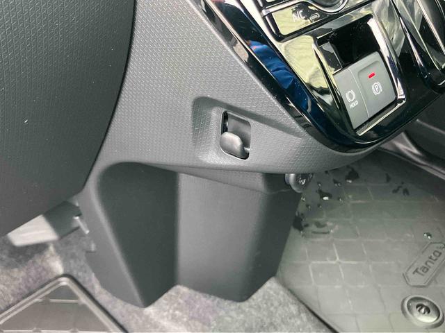 タントカスタムRSスマアシ ダイハツ予防安全機能 オートブレーキホールド付き電動パーキング 前席シートヒータ 上下2段調整式デッキボード 前後コーナーセンサー バニティーミラー付き左右サンバイザー アイドリングストップ(千葉県)の中古車