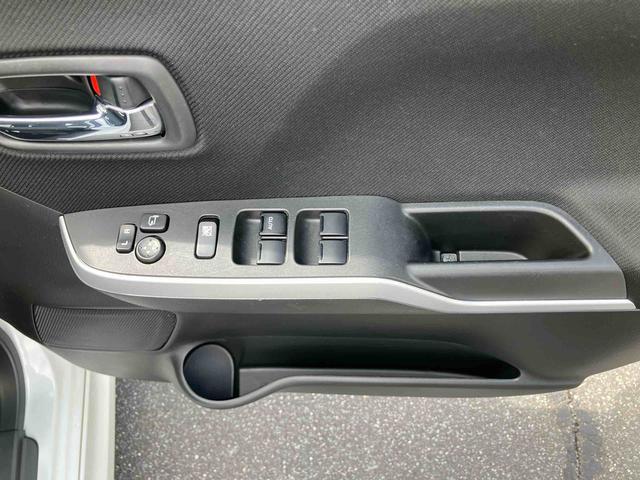 ソリオバンディットハイブリッドMV8型ナビ/TV/DVD/BT/USB ETC 運転席シートヒーター LEDヘッドライト オートライト 革巻ステアリング 両側スライドドア(左側電動) ステアリングリモコン スマートキー ボタンスタート(千葉県)の中古車