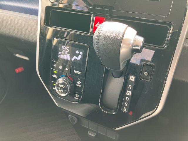 トールカスタムG SAIIナビ/TV/DVD/BT/USB バックカメラ ETC クルーズコントロール LEDヘッドライト オートライト スマートアシスト 革巻ハンドル 足踏み式駐車ブレーキ キーフリーシステム アルミホイール(千葉県)の中古車