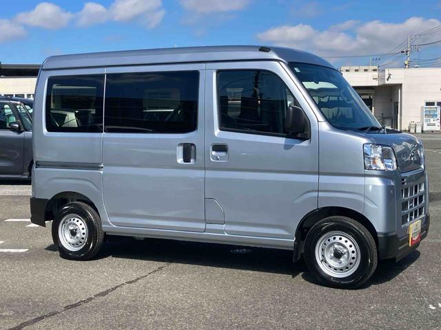 ハイゼットカーゴデラックス衝突被害軽減ブレーキ コーナーセンサー オートライト プライバシーガラス フロントパワーウィンドウ オーバーヘッドシェルフ スピーカー一体型AM・FMラジオ キーレスエントリー アイドリングストップ(千葉県)の中古車