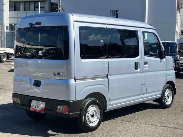 ハイゼットカーゴデラックス衝突被害軽減ブレーキ コーナーセンサー オートライト プライバシーガラス フロントパワーウィンドウ オーバーヘッドシェルフ スピーカー一体型AM・FMラジオ キーレスエントリー アイドリングストップ(千葉県)の中古車
