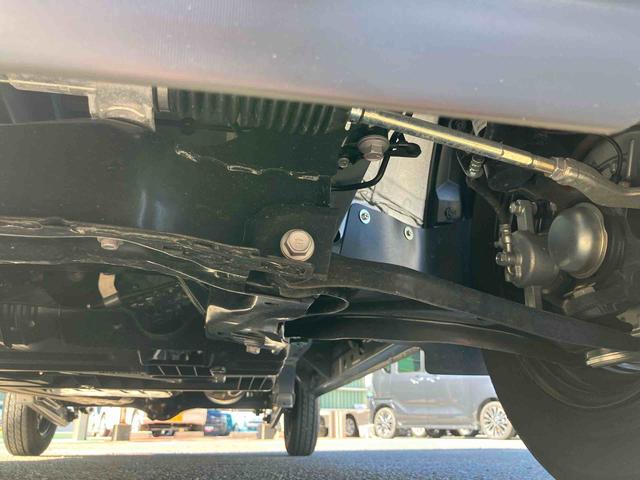 ハイゼットカーゴデラックス衝突被害軽減ブレーキ コーナーセンサー オートライト プライバシーガラス フロントパワーウィンドウ オーバーヘッドシェルフ スピーカー一体型AM・FMラジオ キーレスエントリー アイドリングストップ(千葉県)の中古車