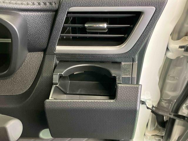 トールカスタムＧスマアシ　ダイハツ予防安全機能　アダプティブクルーズコントロール　スマホ連携９インチディスプレイオーディオ　ＵＳＢ接続　ＨＤＭＩ接続　ブルートゥース対応　前後コーナーセンサー　電動パーキングブレーキ（千葉県）の中古車