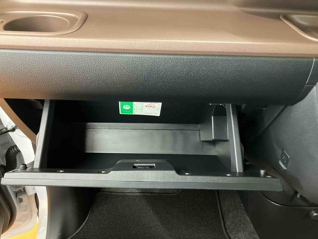 ムーヴキャンバスセオリーＧスマアシ　ダイハツ予防安全機能　置きラクボックス　ホットカップホルダー　オートブレーキホールド付き電動パーキング　オートライト　オートハイビーム　ＬＥＤヘッドライト　前席シートヒーター（千葉県）の中古車