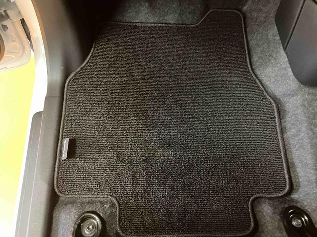 ムーヴキャンバスセオリーＧスマアシ　ダイハツ予防安全機能　置きラクボックス　ホットカップホルダー　オートブレーキホールド付き電動パーキング　オートライト　オートハイビーム　ＬＥＤヘッドライト　前席シートヒーター（千葉県）の中古車