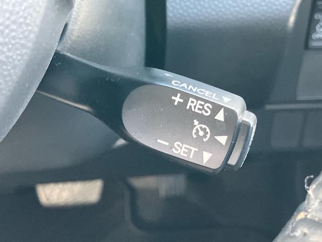 ルーミー 中古車 カスタムＧナビ／ワンセグ／ＢＴ／ＡＵＸ　バックカメラ　クルーズコントロール　モデリスタエアロ　ＬＥＤヘッドライト　オートライト　スマートキー　ボタンスタート　革巻きステアリング＆シフトノブ　ステアリングリモコン