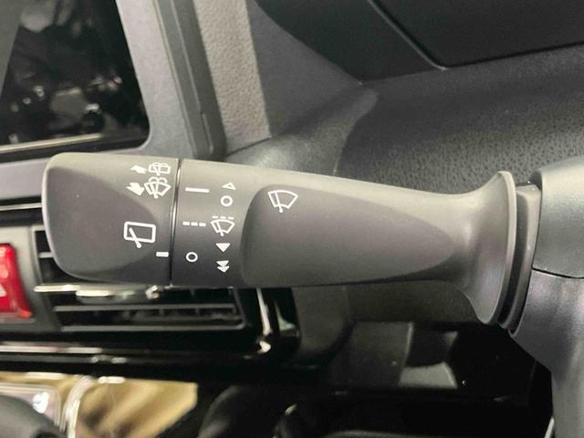 タントカスタムＸリミテッドスマアシ　ダイハツ予防安全機能　アダプティブクルーズコントロール　ビルトインＥＴＣ　オートブレーキホールド付き電動パーキング　上下２段調整式デッキボード　前席シートヒーター　ミラクルオープンドア（千葉県）の中古車