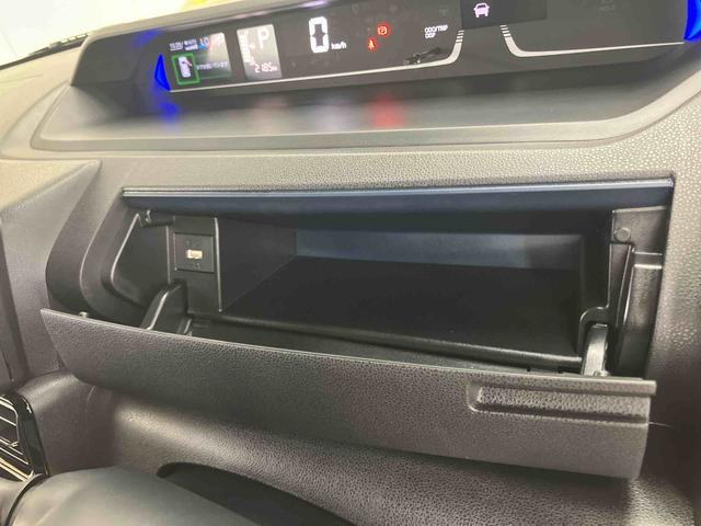 タントカスタムＸリミテッドスマアシ　ダイハツ予防安全機能　アダプティブクルーズコントロール　ビルトインＥＴＣ　オートブレーキホールド付き電動パーキング　上下２段調整式デッキボード　前席シートヒーター　ミラクルオープンドア（千葉県）の中古車