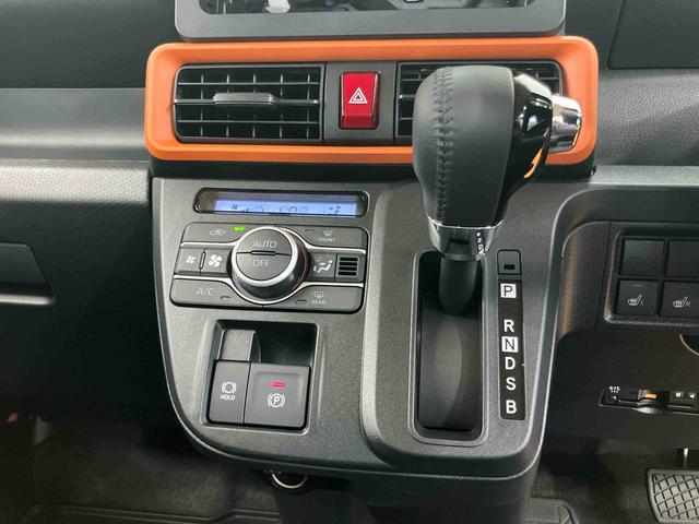 タントファンクロスターボリミテッドスマアシ　ダイハツ予防安全機能　アダプティブクルーズコントロール　ビルトインＥＴＣ　前席シートヒータ　オートブレーキホールド付き電動パーキング　前後コーナーセンサー　ルーフレール　ミラクルオープンドア（千葉県）の中古車