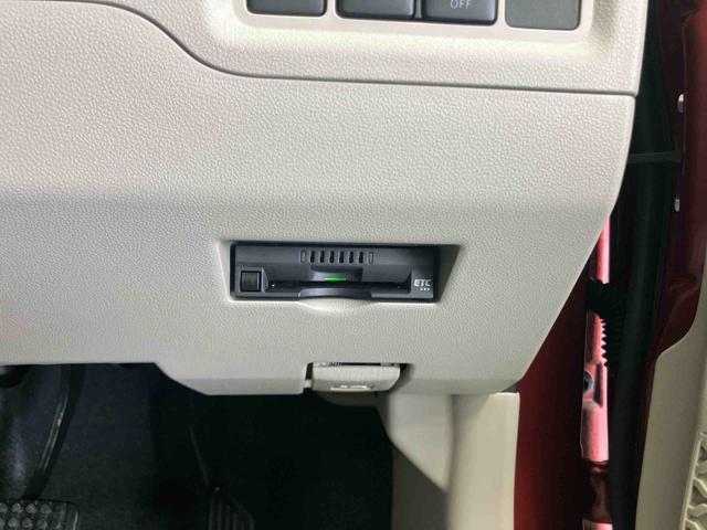 パッソX Gパッケージ衝突被害軽減ブレーキ 横滑り防止装置 パノラマカメラ連動ワンセグナビ ブルートゥース対応 AUX接続 ビルトインETC 手動式コーナーコントロール オートライト オートハイビーム LEDヘッドライト(千葉県)の中古車