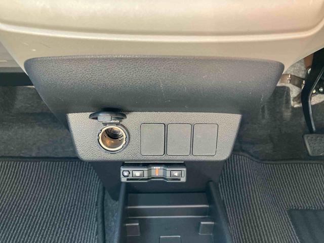 ミライースＸ　リミテッドＳＡIIIナビ／ＴＶ／ＤＶＤ／ＣＤ／ラジオ　バックカメラ　ＥＴＣ　ＬＥＤヘッドランプ　オートハイビーム　電動格納ドアミラー　スモークガラス　キーレスエントリー　コーナーセンサー　スマートアシスト　盗難防止警報（千葉県）の中古車