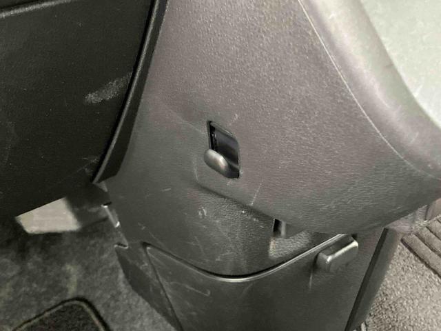 ムーヴキャンバスストライプスＧスマアシ　ダイハツ予防安全機能　置きラクボックス　ホットカップホルダー　オートブレーキホールド付き電動パーキング　前席シートヒーター　両側電動スライドドア　オートライト　　オートハイビーム（千葉県）の中古車