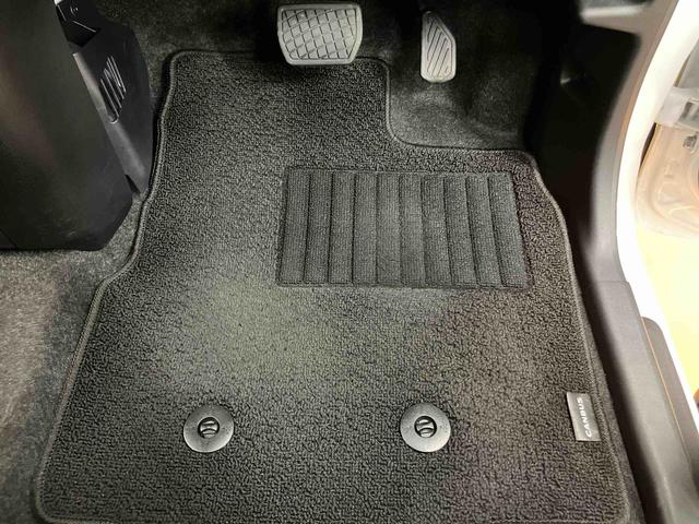 ムーヴキャンバスストライプスＧスマアシ　ダイハツ予防安全機能　置きラクボックス　ホットカップホルダー　オートブレーキホールド付き電動パーキング　前席シートヒーター　両側電動スライドドア　オートライト　　オートハイビーム（千葉県）の中古車