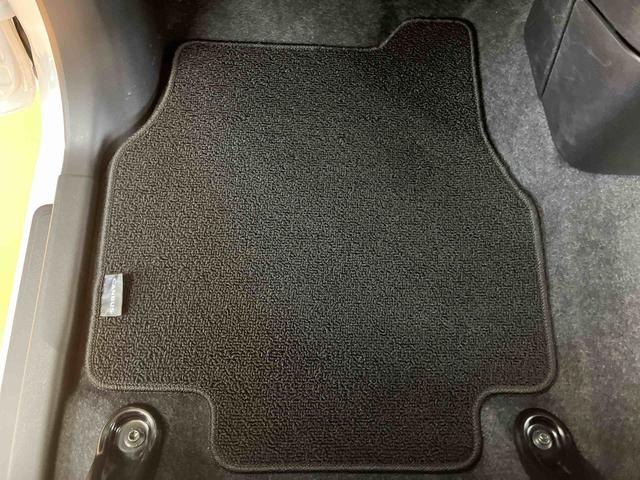 ムーヴキャンバスストライプスＧスマアシ　ダイハツ予防安全機能　置きラクボックス　ホットカップホルダー　オートブレーキホールド付き電動パーキング　前席シートヒーター　両側電動スライドドア　オートライト　　オートハイビーム（千葉県）の中古車