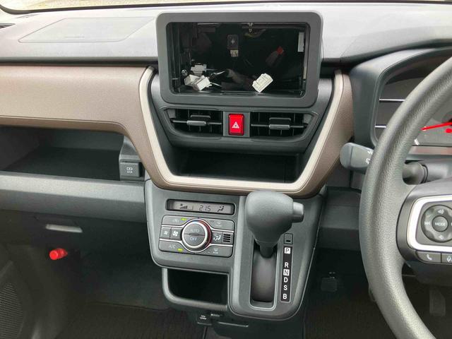 ムーヴＸ両側スライドドア（左側電動）　バックカメラ　ＬＥＤヘッドライト　オートライト　ＡＨＢ　衝突被害軽減装置　コーナーセンサー　キーフリーシステム　盗難防止警報　足踏み式駐車ブレーキ　ステアリモコン　チルト（千葉県）の中古車