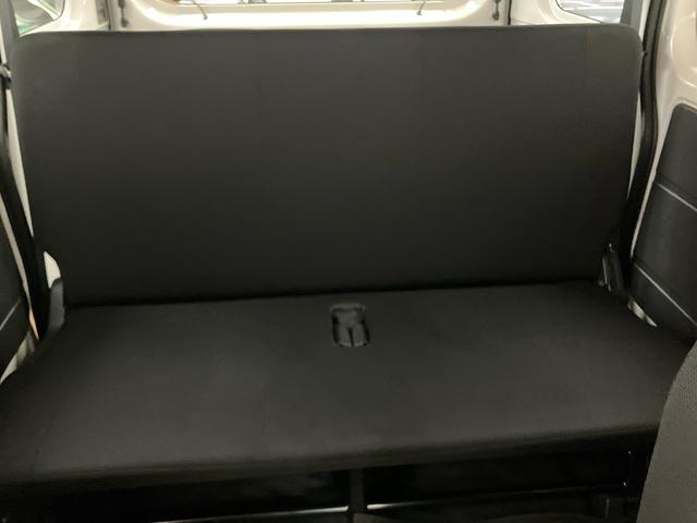 ハイゼットカーゴデラックススマアシ　ダイハツ予防安全機能　前後コーナーセンサー　オーバーヘッドシェルフ　スピーカー一体型ラジオチューナー　キーレスエントリー　荷室マット　マニュアルレベリング機能付ハロゲンヘッドライト（千葉県）の中古車