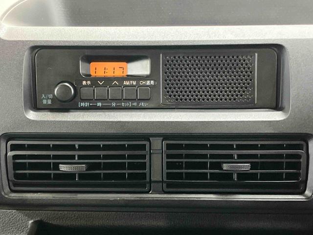 ハイゼットカーゴデラックススマアシ　ダイハツ予防安全機能　前後コーナーセンサー　オーバーヘッドシェルフ　スピーカー一体型ラジオチューナー　キーレスエントリー　荷室マット　マニュアルレベリング機能付ハロゲンヘッドライト（千葉県）の中古車