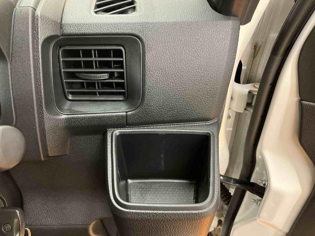 ハイゼットカーゴデラックススマアシ　ダイハツ予防安全機能　前後コーナーセンサー　オーバーヘッドシェルフ　スピーカー一体型ラジオチューナー　キーレスエントリー　荷室マット　マニュアルレベリング機能付ハロゲンヘッドライト（千葉県）の中古車