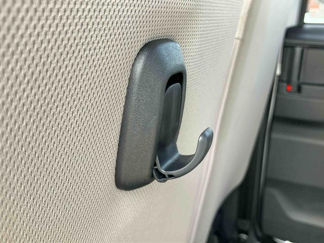 ムーヴＸ両側スライドドア（左側電動）　９型ＤＰＡ／ＴＶ／ＵＳＢ／ＢＴ　全周囲カメラ　駐車支援装置　ワイヤレス充電器　ＬＥＤヘッドライト　オートライト　ＡＨＢ　コーナーセンサー　キーフリー　足踏み式駐車ブレーキ（千葉県）の中古車