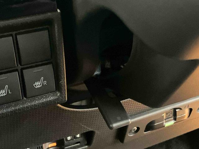 タントカスタムＲＳスマアシ　ダイハツ予防安全機能　バックカメラ連動フルセグナビ　ＵＳＢ接続　ブルートゥース対応　フロント．リヤドライブレコーダー連動　ビルトインＥＴＣ　オートブレーキホールド付き電動パーキング（千葉県）の中古車