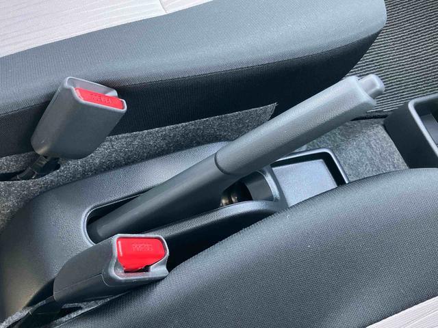 ミライースＧ　ＳＡIIIＣＤ／ＡＭ：ＦＭラジオ／ＡＵＸ　ＬＥＤヘッドランプ　オートライト　ＡＨＢ　シートヒーター　アルミホイール　電動格納ミラー　スモークガラス　コーナーセンサー　キーフリー　ボタンスタート　盗難防止アラーム（千葉県）の中古車