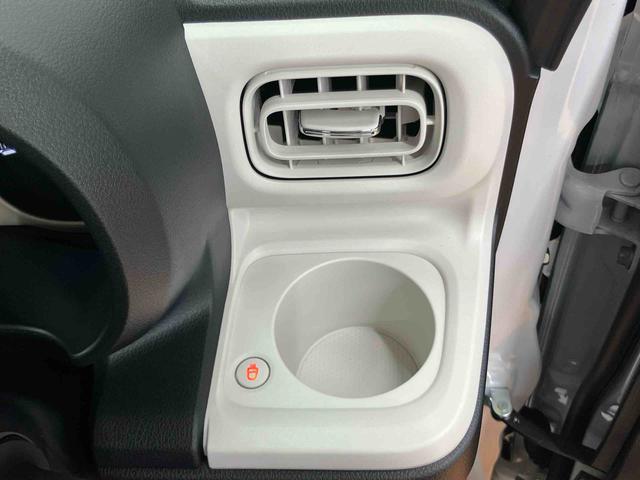 ムーヴキャンバスストライプスＧスマアシ　ダイハツ予防安全機能　置きラクボックス　ホットカップホルダー　オートブレーキホールド付き電動パーキング　前席シートヒーター　オートライト　オートハイビーム　ＬＥＤヘッドライト（千葉県）の中古車