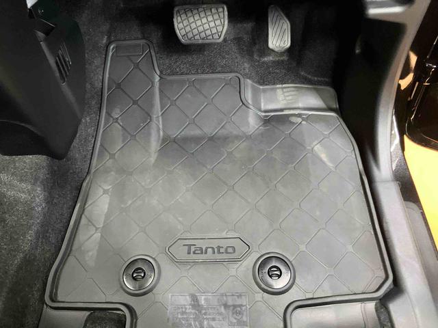 タントカスタムＸリミテッドスマアシ　ダイハツ予防安全機能　アダプティブクルーズコントロール　ビルトインＥＴＣ　オートブレーキホールド付き電動パーキング　前席シートヒーター　上下２段調整式デッキボード　ミラクルオープンドア（千葉県）の中古車