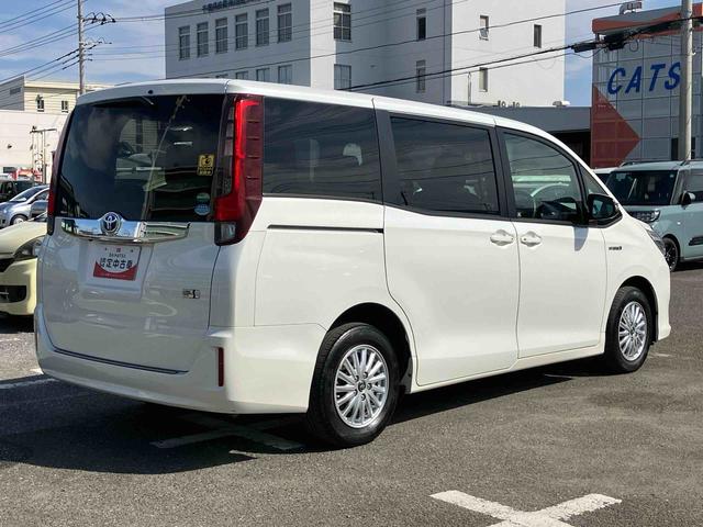 ノアハイブリッドXナビ/TV/BT/DISC/バックカメラ 後席モニター 前後ドラレコ ETC 両側パワスラ 15インチアルミ LEDヘッドライト スマートキー リヤクーラー オート格納ドアミラー 横滑り防止装置(千葉県)の中古車