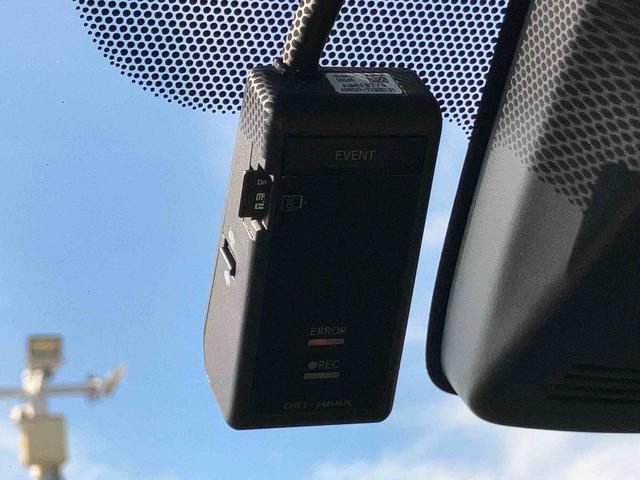 アクアSスタイルブラックハイブリッド ナビ/TV/DVD/BT バックカメラ ドラレコ ETC LEDヘッドライト オートライト AHB ステリモ 衝突軽減装置 コーナーセンサー スマートキー ボタンスタート スペアタイヤ(千葉県)の中古車
