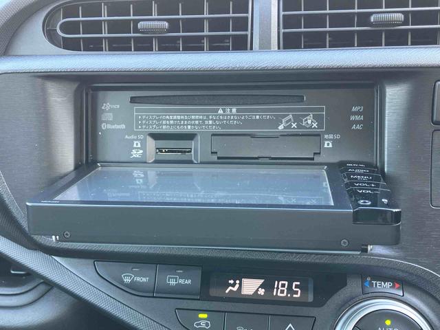 アクアLナビ/ワンセグ/CD/BT/AUX ETC 横滑り防止装置 オートエアコン スペアタイヤ プロジェクター式ハロゲンヘッドランプ キーレスエントリー サイドレバー式駐車ブレーキ ゲート式シフトレバー(千葉県)の中古車