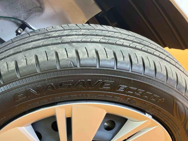 ミライースX SAIII衝突被害軽減ブレーキ 横滑り防止装置 前後コーナーセンサー オートライト オートハイビーム マニュアルレベリング機能付LEDヘッドライト キーレスエントリー バニティーミラー付き左右サンバイザー(千葉県)の中古車