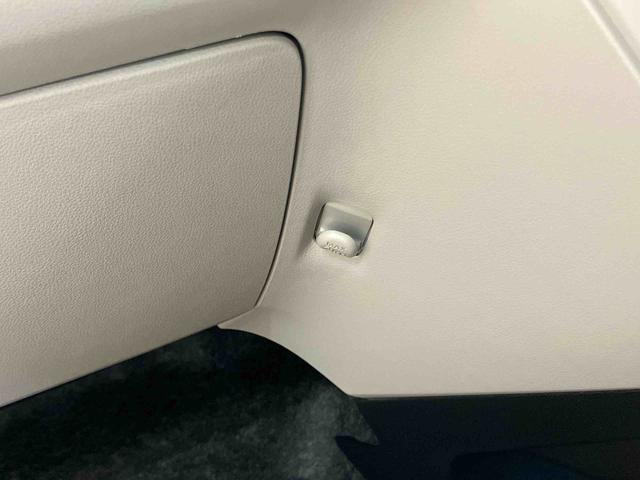 ミライースX SAIII衝突被害軽減ブレーキ 横滑り防止装置 前後コーナーセンサー オートライト オートハイビーム マニュアルレベリング機能付LEDヘッドライト キーレスエントリー バニティーミラー付き左右サンバイザー(千葉県)の中古車