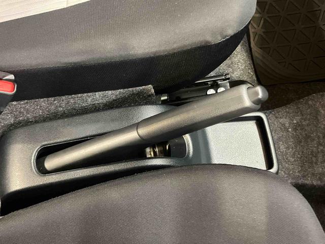 ミライースL SAIII衝突被害軽減ブレーキ 横滑り防止装置 前後コーナーセンサー オートライト オートハイビーム マニュアルレベリング機能付ハロゲンヘッドライト キーレスエントリー アイドリングストップ(千葉県)の中古車