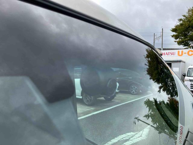 アトレーＲＳターボ車　後席両側電動スライドドア　足元マットなし　右リヤドア右クオーター修理跡あり　室内ペット臭　純正メモリーナビ　ナビ連動ドライブレコーダー　ＥＴＣ　衝突回避支援ブレーキ　誤発進抑制装置（千葉県）の中古車