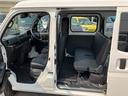 衝突被害軽減ブレーキ　コーナーセンサー　オートライト　フロントパワーウィンドウ　オーバーヘッドシェルフ　スピーカー一体型ＡＭ・ＦＭラジオ　アイドリングストップ（千葉県）の中古車