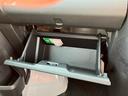 衝突被害軽減ブレーキ　コーナーセンサー　オートライト　フロントパワーウィンドウ　オーバーヘッドシェルフ　スピーカー一体型ＡＭ・ＦＭラジオ　アイドリングストップ（千葉県）の中古車