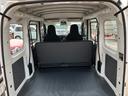 衝突被害軽減ブレーキ　コーナーセンサー　オートライト　フロントパワーウィンドウ　オーバーヘッドシェルフ　スピーカー一体型ＡＭ・ＦＭラジオ　アイドリングストップ（千葉県）の中古車