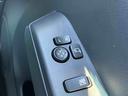 ４ＷＤ　バックモニター付きＣＤチューナー　ＥＴＣ　運転席シートヒーター　プッシュボタンスターター　イモビライザー　照明付きバニディミラー　電動格納ドアミラー　プライバシーガラス（千葉県）の中古車