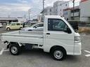 ５速マニュアル　４ＷＤ　副変速機　荷台ライト　リヤ４枚リーフスプリング　スピーカー一体型ＡＭ／ＦＭラジオ　エアコン　パワステ（千葉県）の中古車