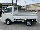 ５速マニュアル　４ＷＤ　副変速機　荷台ライト　リヤ４枚リーフスプリング　スピーカー一体型ＡＭ／ＦＭラジオ　エアコン　パワステ（千葉県）の中古車