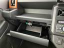 ９型ディスプレイオーディオ／ＢＴ／ＤＴＶ／バックカメラ／ステアリングスイッチ　前後ドラレコ　ＥＴＣ　ガラスルーフ　ルーフレール　ＬＥＤヘッド＆フォグランプ　１５インチアルミ　シートヒーター　クルコン（千葉県）の中古車