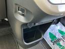 ４ＷＤ　ＣＤ＆ＤＶＤチューナー／ＢＴ／全周囲カメラ／ステアリングスイッチ　ＥＴＣ　両側パワスラ　ＬＥＤヘッドライト＆フォグランプ　クリアテールランプ　メッキモール　置きラクＢＯＸ　衝突被害軽減ブレーキ（千葉県）の中古車