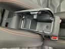 ９型ナビ／ＢＴ／ＤＴＶ／ＤＩＳＣ／バックカメラ／ステアスイッチ　前後ドラレコ　ＥＴＣ　ガラスルーフ　ルーフレール　１５インチアルミ　シートヒーター　ＬＥＤヘッド＆フォグランプ　衝突被害軽減ブレーキ（千葉県）の中古車