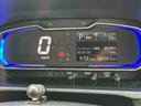 ＣＤチューナー　ＥＴＣ　ＬＥＤヘッドライト＆フォグランプ　電動格納ドアミラー　プライバシーガラス　リヤシートヘッドレス　キーレスエントリー　セキュリティアラーム　コーナーセンサー　衝突被害軽減ブレーキ（千葉県）の中古車