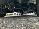 衝突被害軽減ブレーキ　コーナーセンサー　オートライト　プライバシーガラス　フロントパワーウィンドウ　オーバーヘッドシェルフ　スピーカー一体型ＡＭ・ＦＭラジオ　キーレスエントリー　アイドリングストップ（千葉県）の中古車